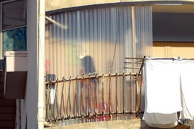 VIDEO : LARIAN BOGEL UC Berkeley Naked Run Fall 2011