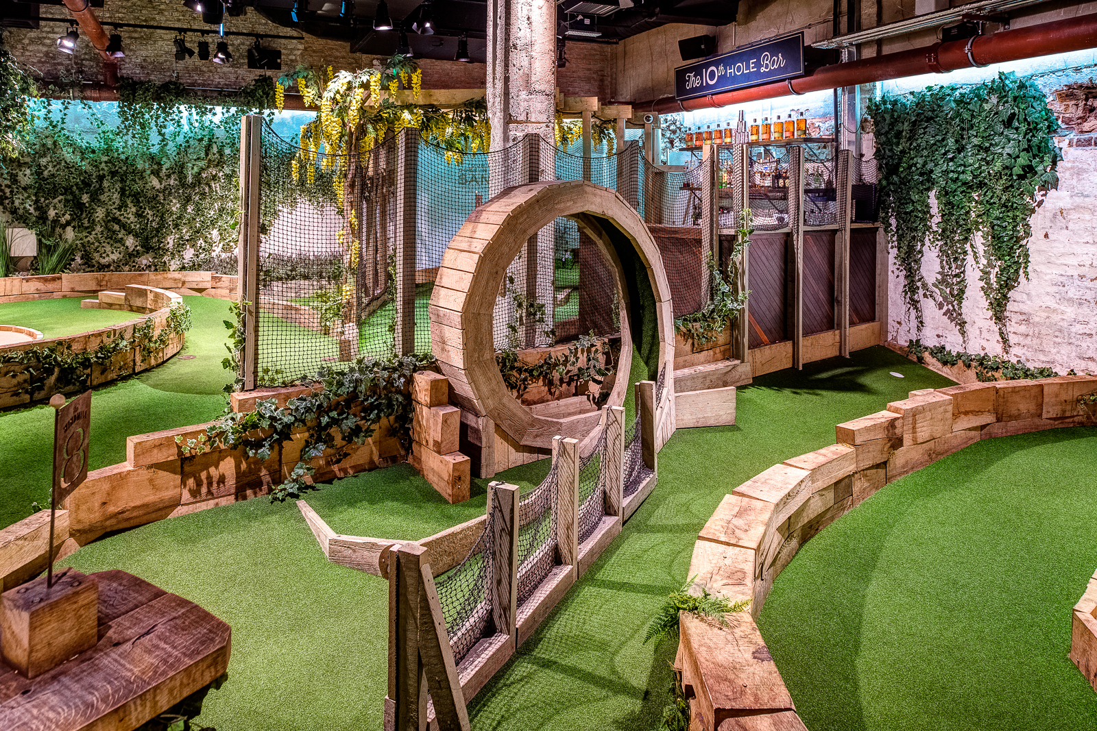 The Ham And Egger Files New Swingers Crazy Golf On London s Oxford Street