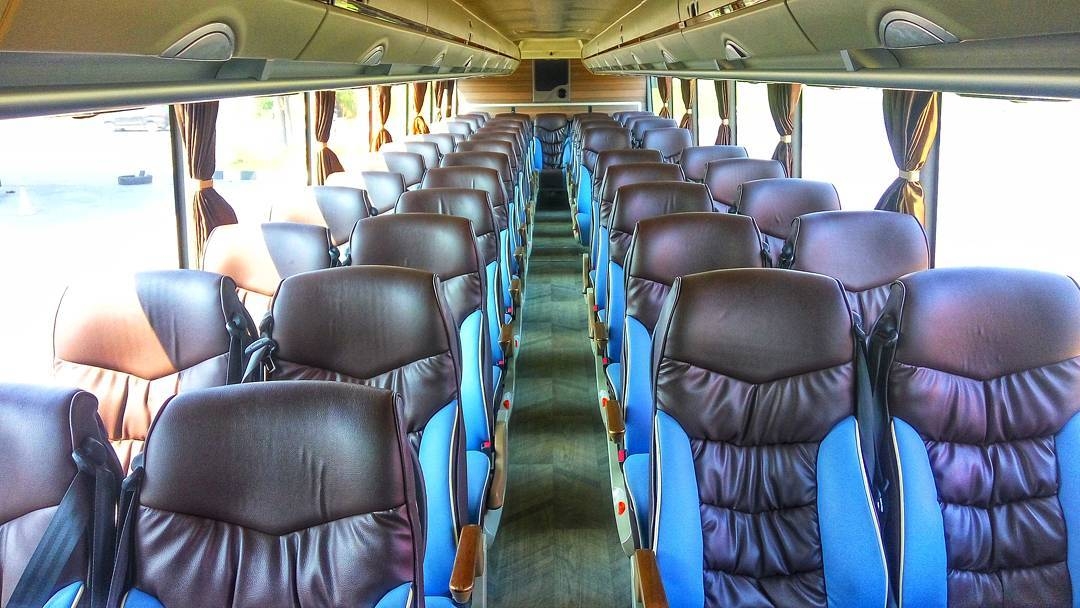 Mewah dan Nyaman: Mengupas Interior Bus Pariwisata Pandawa 87