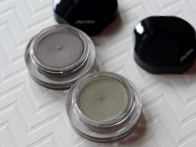 Shiseido Shimmering Cream Eye Color in GR125 and BR727 Review, Photos, Swatches