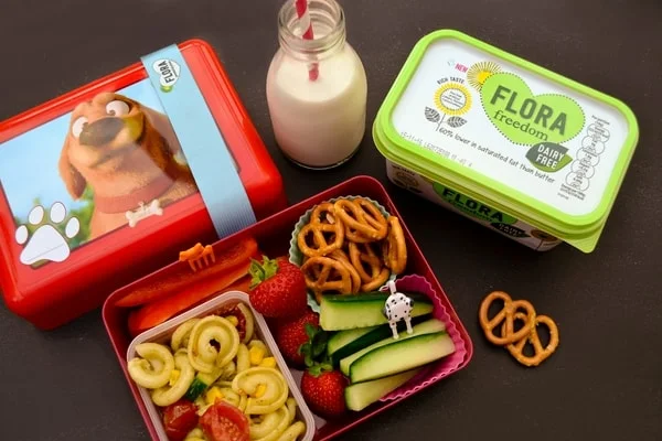 MONDAY MEAL PLAN - vegan kids lunch box