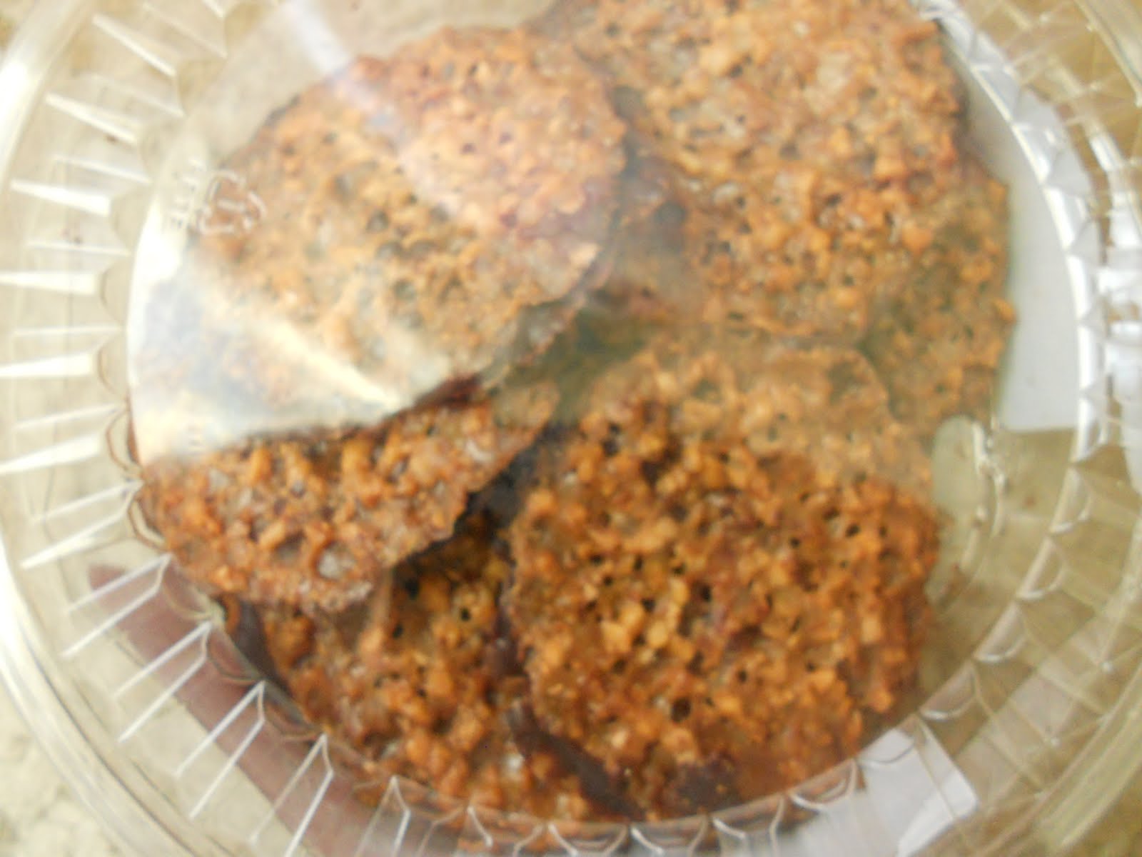 Reviews Trader Joe's Lacey's Cookies Dark Chocolate Almond