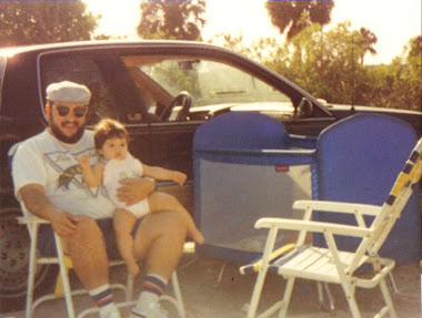 Aramis Gonzalez Gonzalez Con Mi Hija Darlene, Mayo 13 de 1990 En La Playa Yo Estoy Casado Con Lory