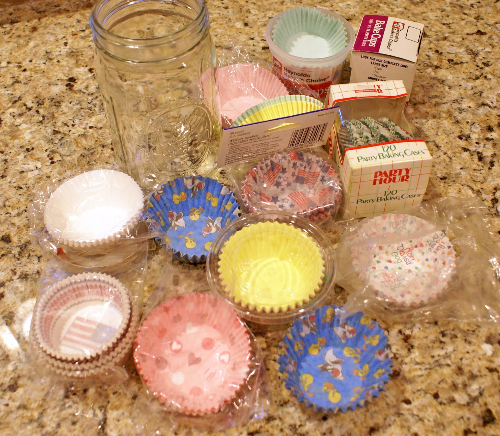 Count It All Joy! Mason Jar Monday Cupcake Liner Storage