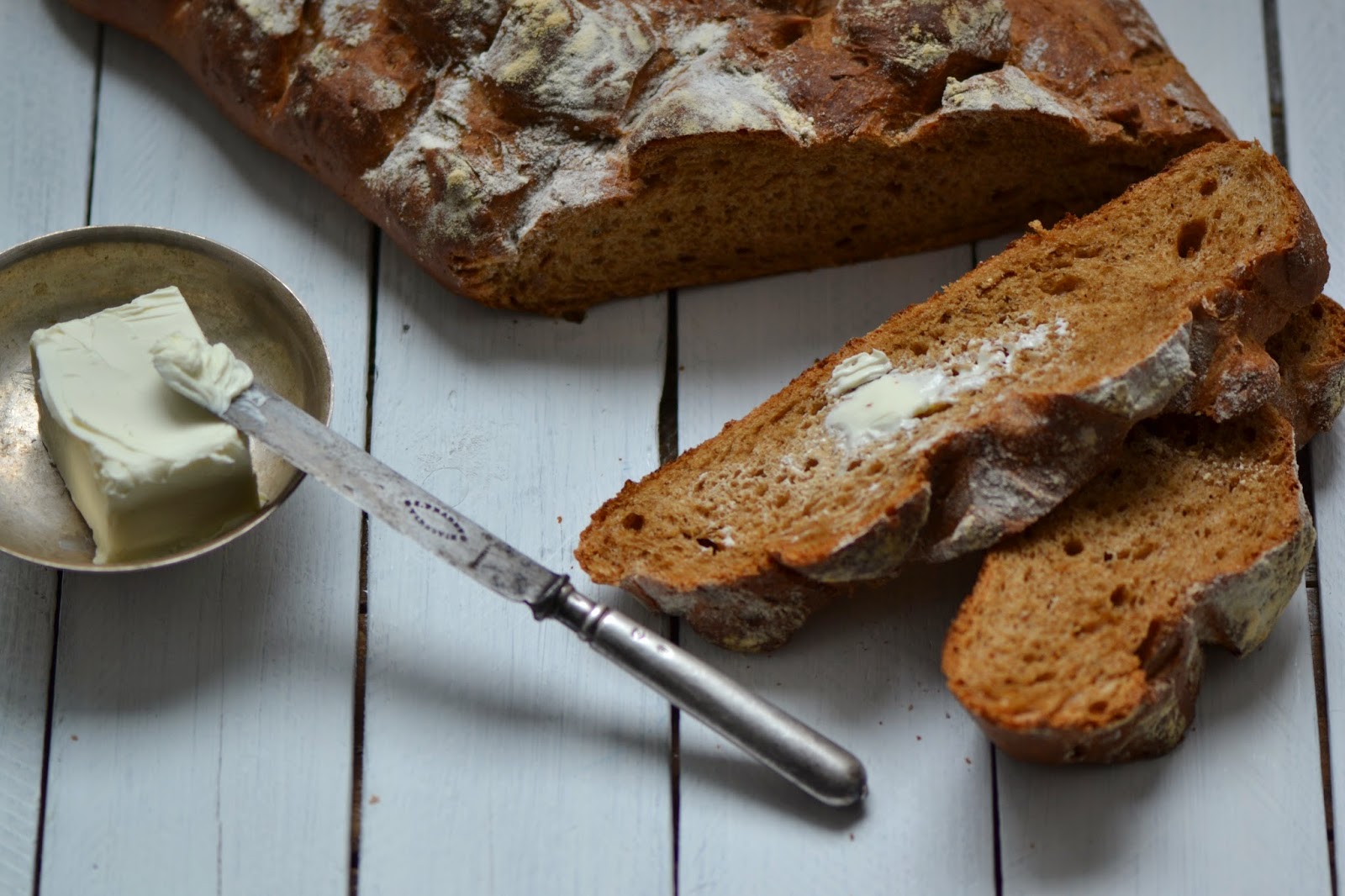 Томатный хлеб с тмином