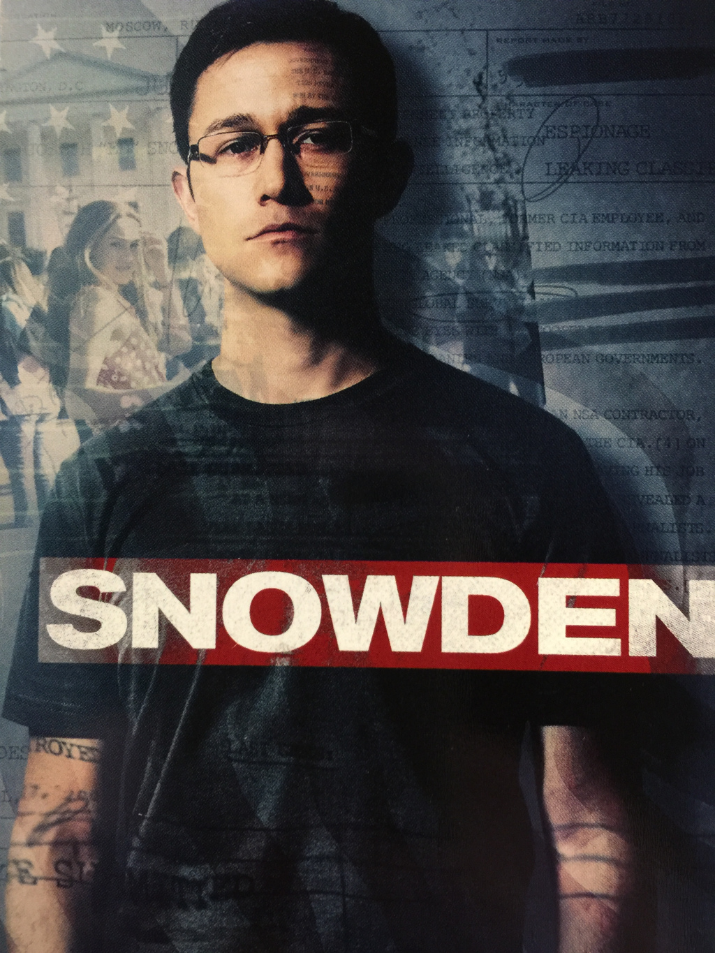 Movie Review Mom: Snowden movie will make you wonder how much privacy