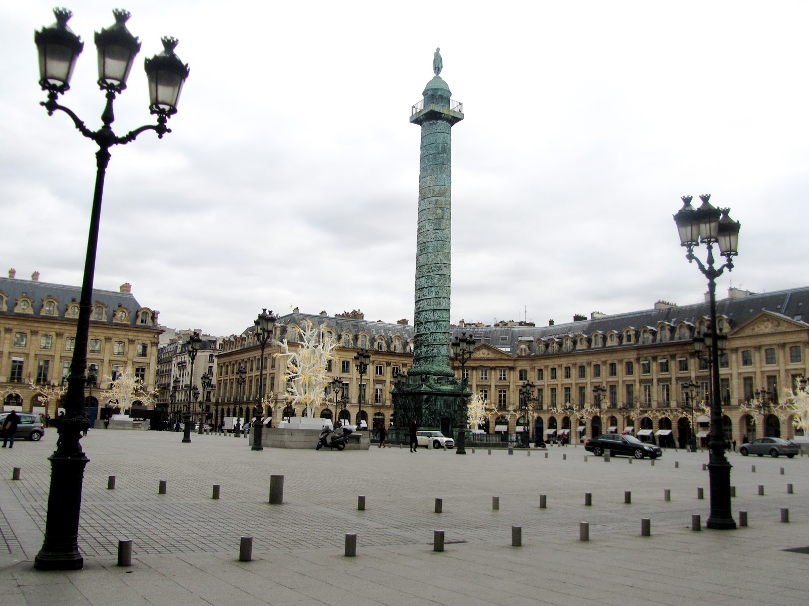 The lights in Paris les lumières dans Paris Place Vendôme