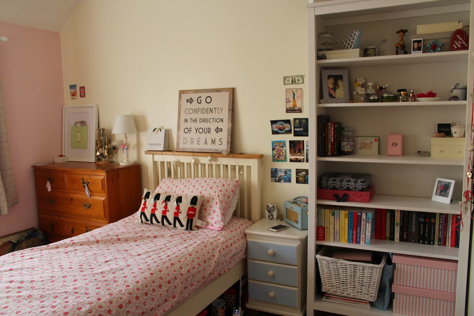 10 Favourite Things In My Bedroom