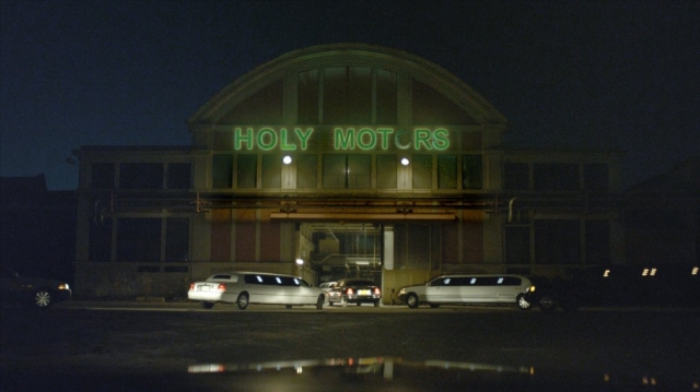 Holy Motors - Phân Thân