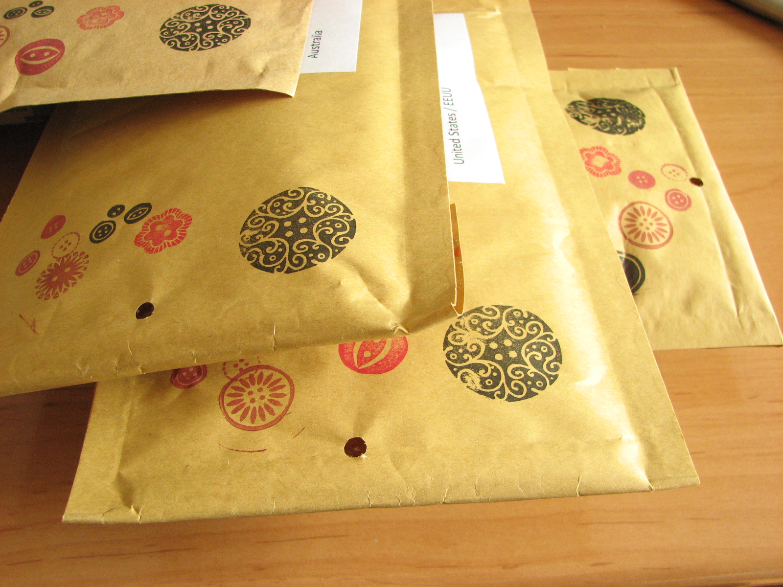 Agnes' Vintage World: Button stamps