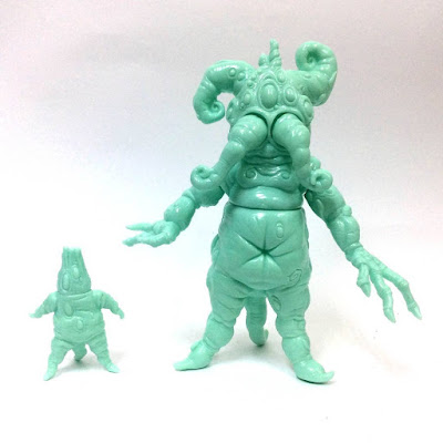 Designer Con 2015 Exclusive Mandrake Root Vinyl Figure by Doktor A x Toy Art Gallery
