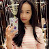 f(x) Victoria greets fans with her gorgeous SelCa picture