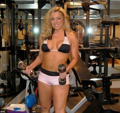 WWE PICTURES, WALLPAPERS, DIVA: WWE Diva Marie In GYM Picture