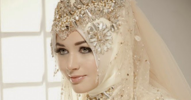 gaun pengantin mewah 