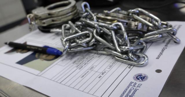 nigerians valid visa handcuffed deported from us