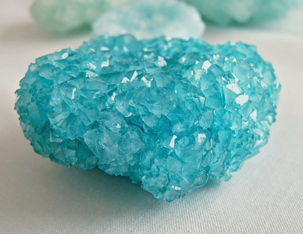 Borax crystals science experiment