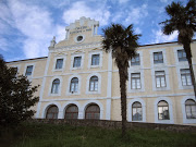 Colegio San Vicente de Paúl, Limpias