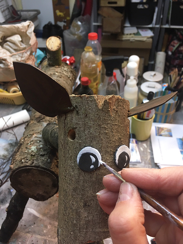 Ideas and Inspirations: DIY: Rentier aus Holz basteln * wooden reindeer