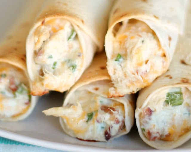 Baked Chicken Bacon Ranch Taquitos #lunch #appetizer