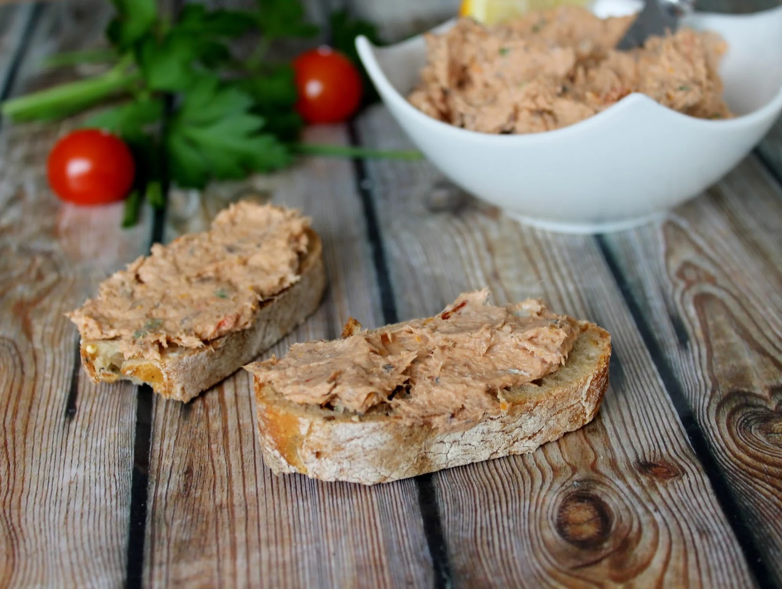 Rillettes de sardines fraîches aux tomates séchées