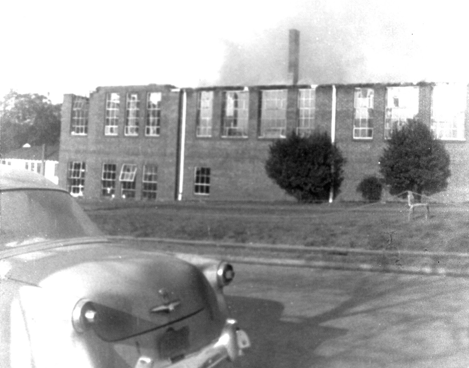 IMAGES OF OUR PAST THE BURNING OF THE DUDLEY SCHOOL DUDLEY,