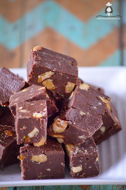 Laavy's Kitchen A food blog by Laavy Fruit and Nut fudge Tastes