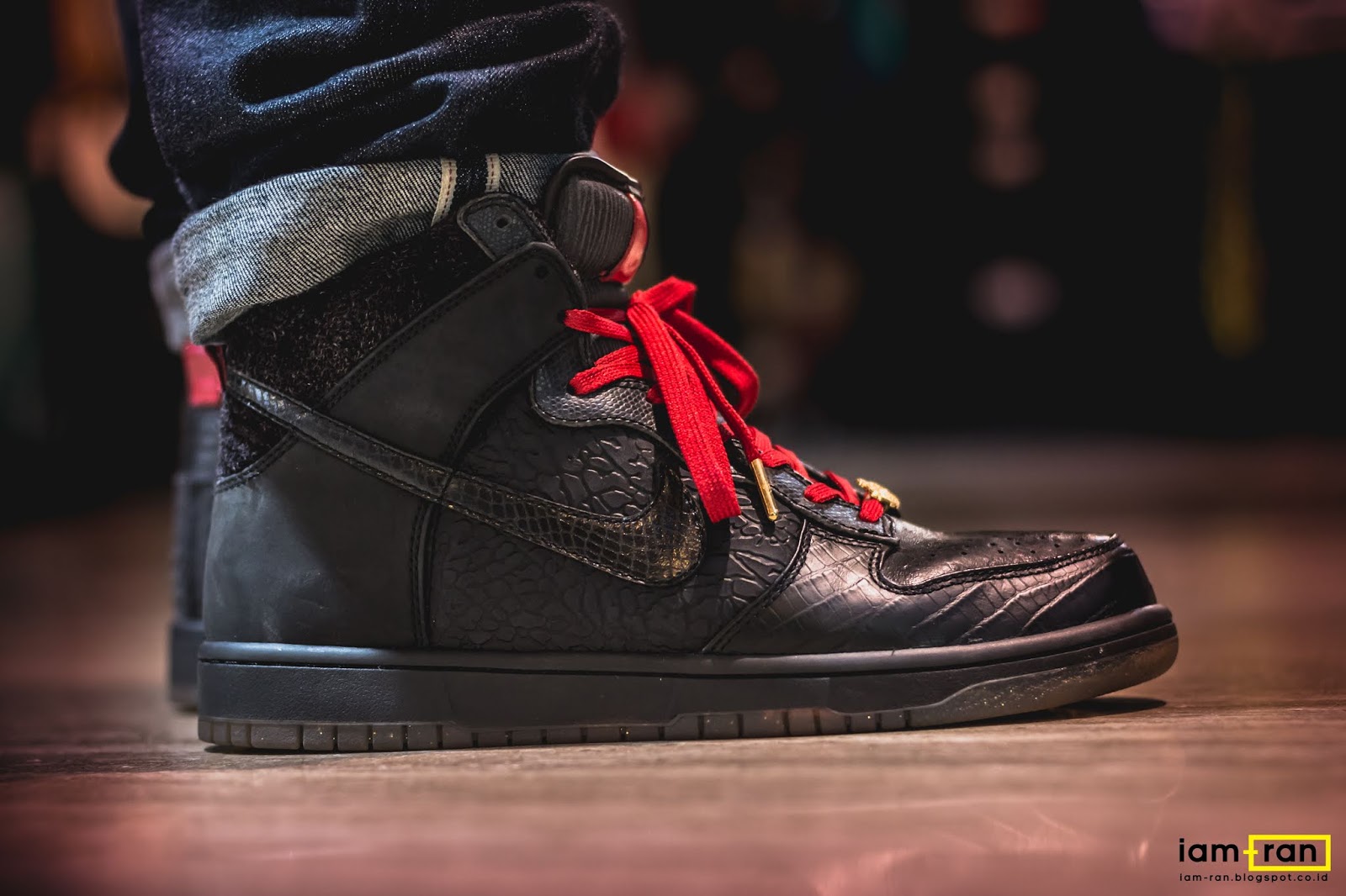 nike dunk high mighty crown