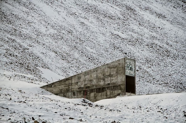 Bóveda Global de Semillas de Svalbard Noruega