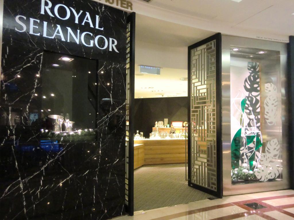From Japan: Royal Selangor @ Suria KLCC