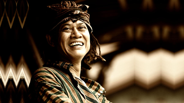 tony q rastafara paris van java