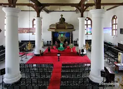 mimbar gereja sion jakarta