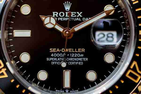 Revisión de Rolex Sea-Dweller Oyster Perpetual Two-Tone Rolesor Acero y oro amarillo de 18 quilates relojes Replicas