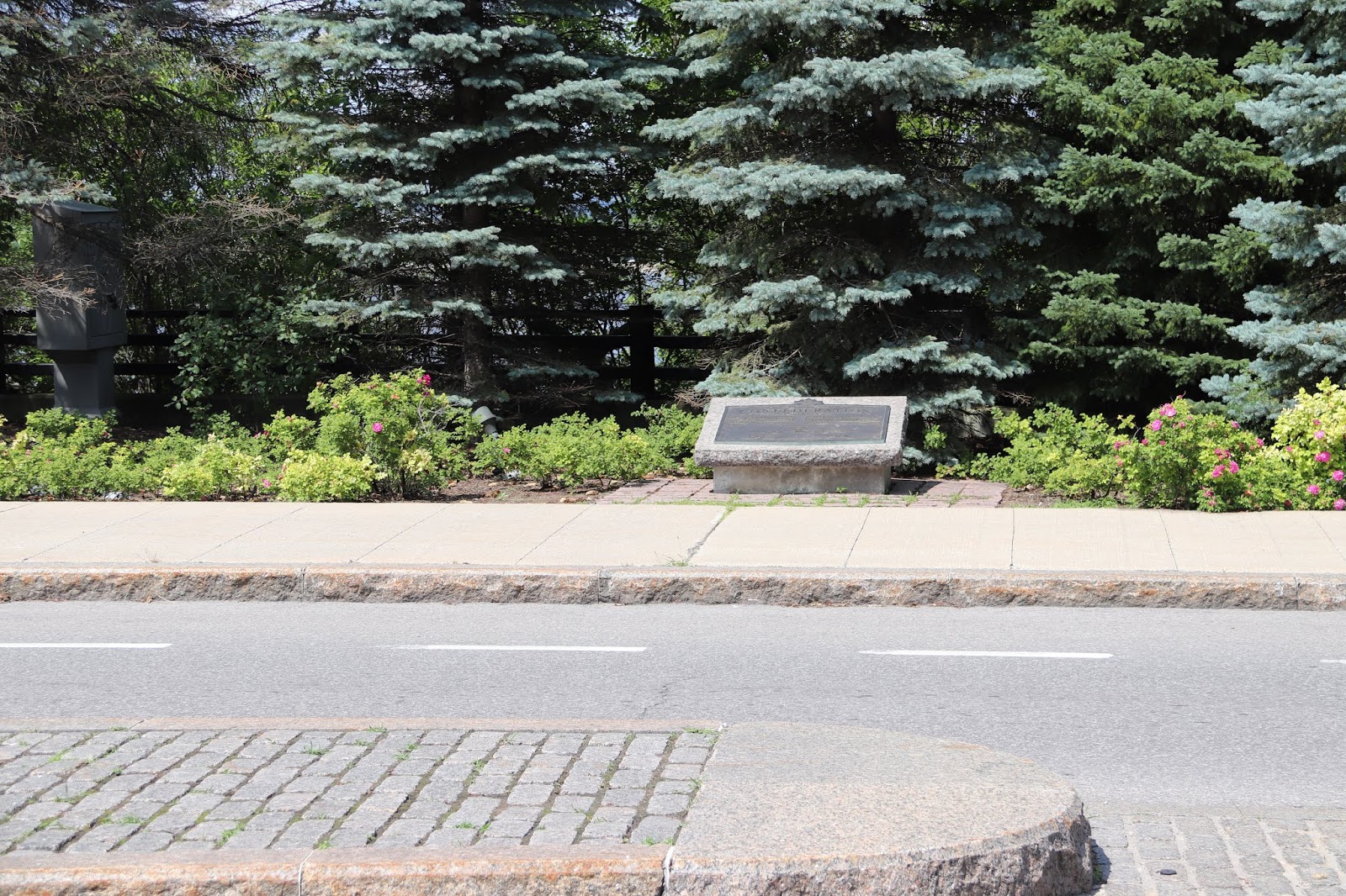 Memorials in Ottawa Confederation Boulevard Plaque