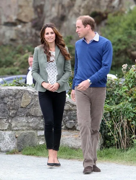 The Duke and Duchess Of Cambridge  Start The Ring O'Fire Anglesey Coastal Ultra Marathon