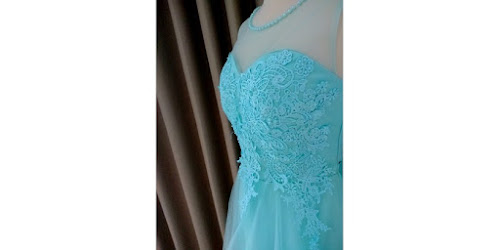  BUTIK DRESS PROM