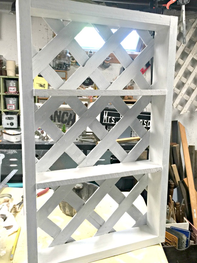 How to Build a Rustic Lattice Backed Display Shelf Homeroad