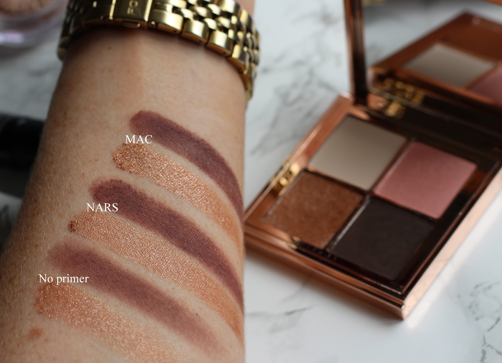 Why use an eye shadow primer? Strawberry Blonde