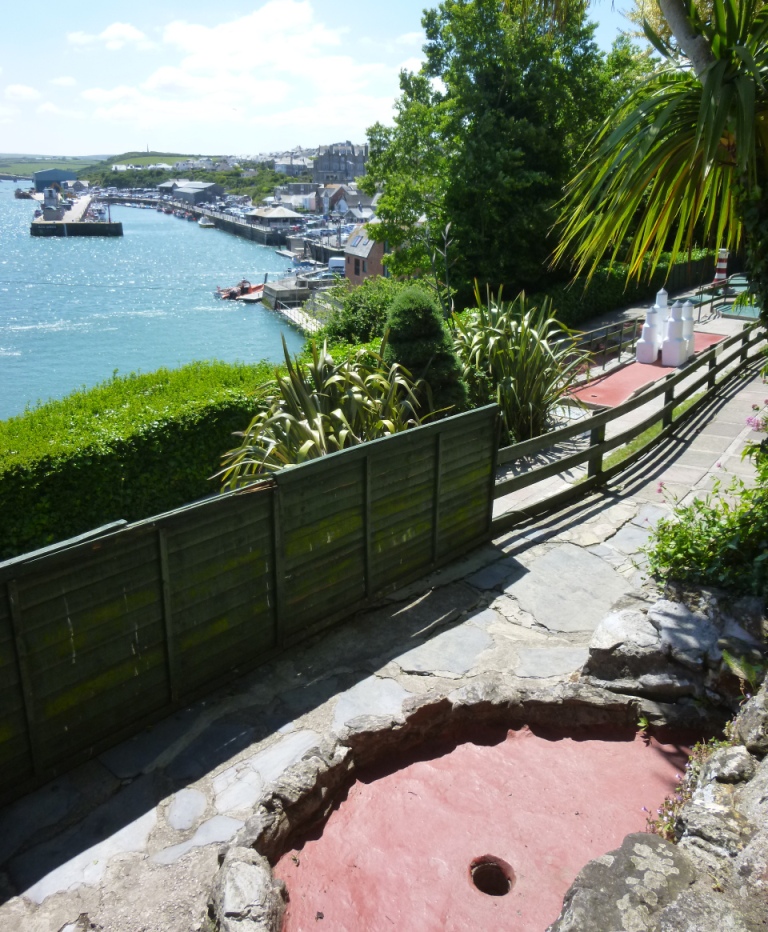 The Ham and Egger Files Crazy Golf at Greens Cafe in Padstow