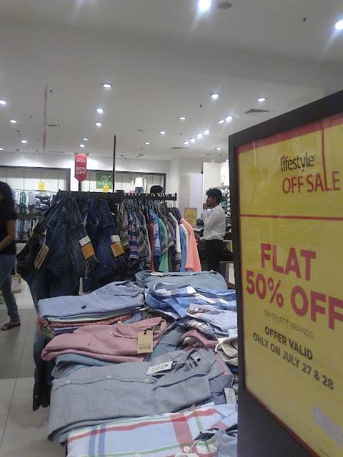 Sale Shopping at Lifestyle Store Sale Shopping at Lifestyle Store
