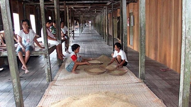 rumah betang sahapm rumah betang sahapm