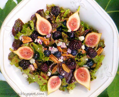 Summer Salad w/ Blackberry Thyme Vinaigrette