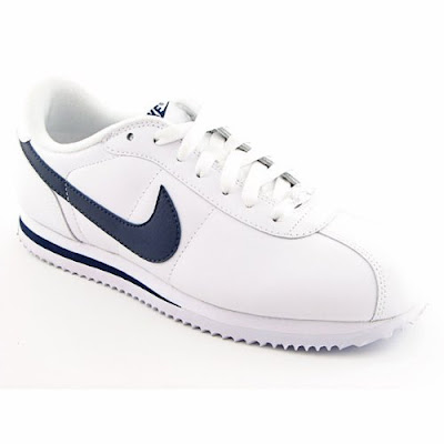 old nike white shoes