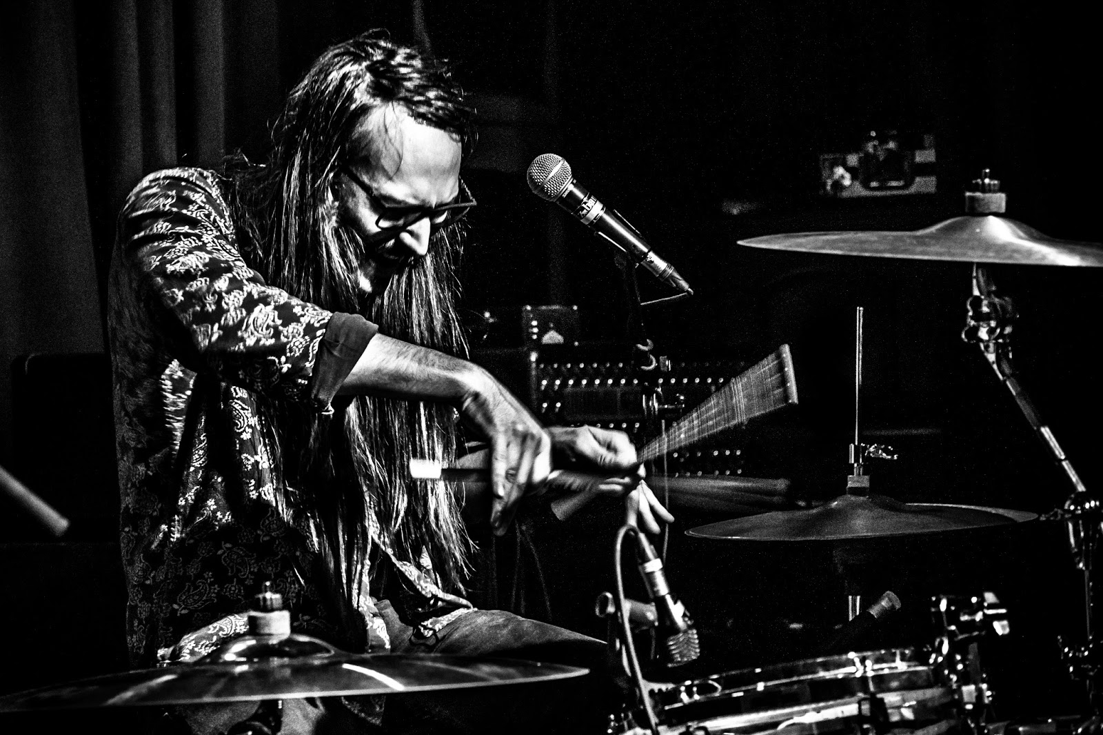 Meeting Shawn James and The Shapeshifters Interview with Shawn James