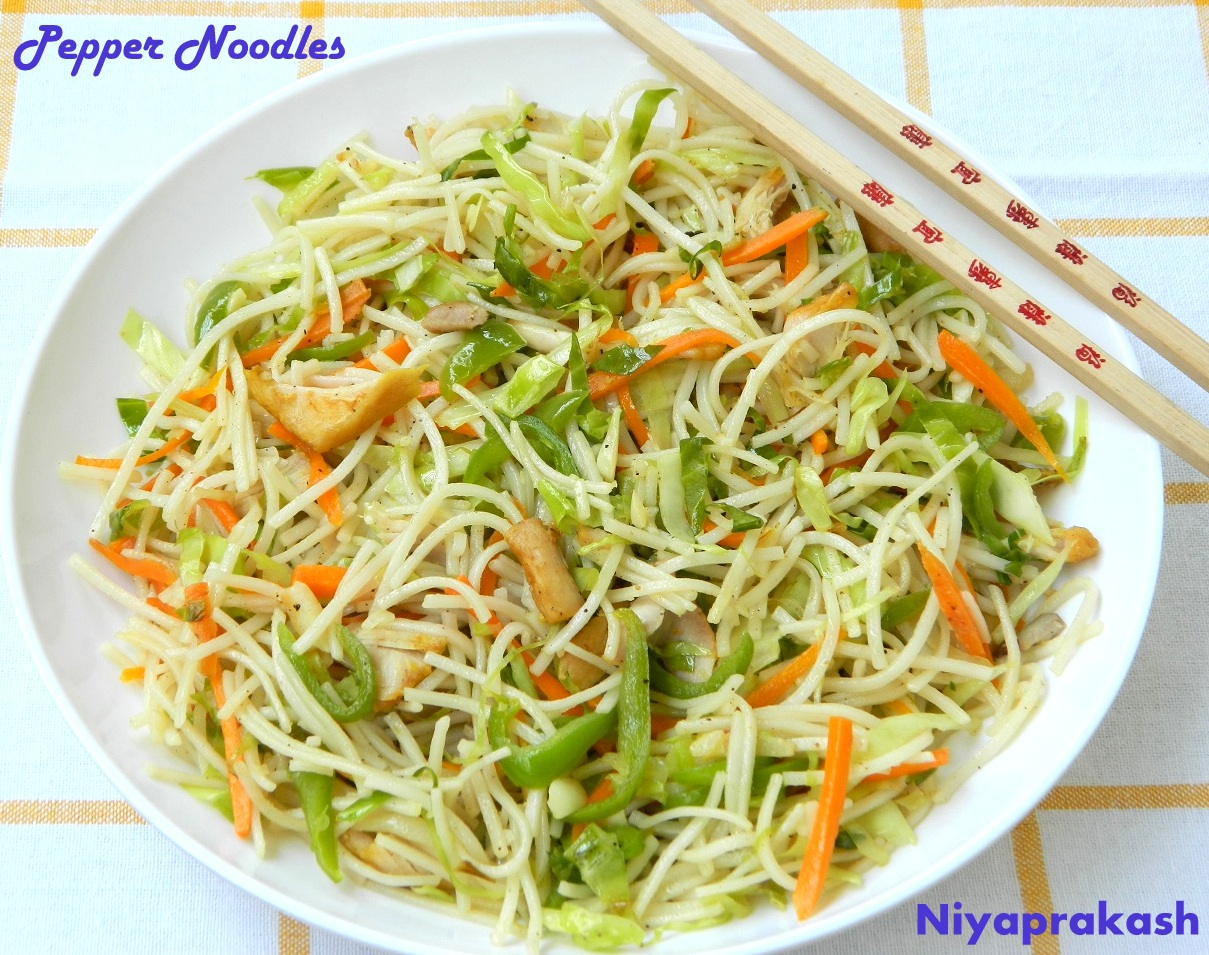 Niya's World Pepper Noodles with Mixed Vegetables and Shredded Chicken