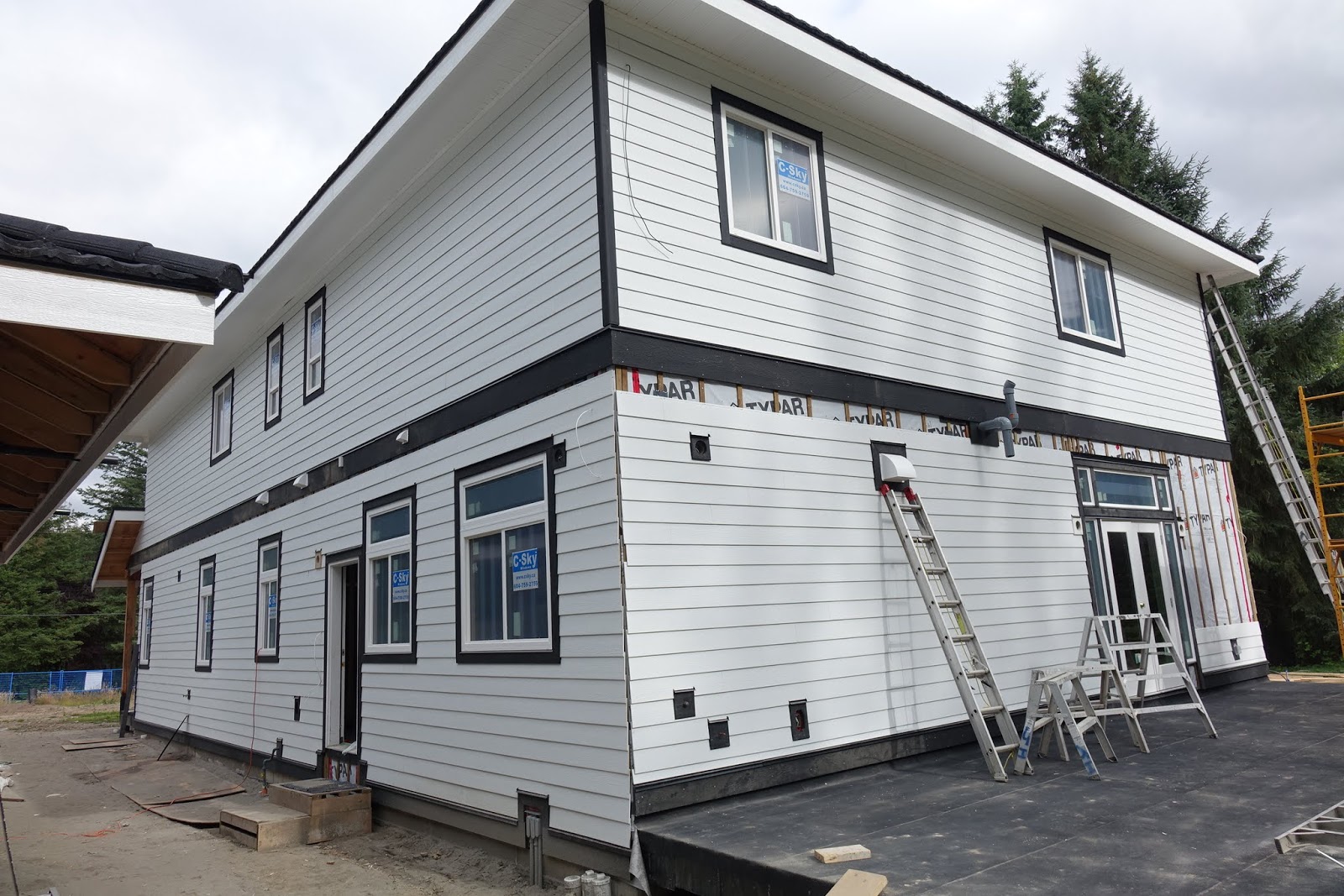 溫哥華裝修 網............ Hardboard Siding Langley