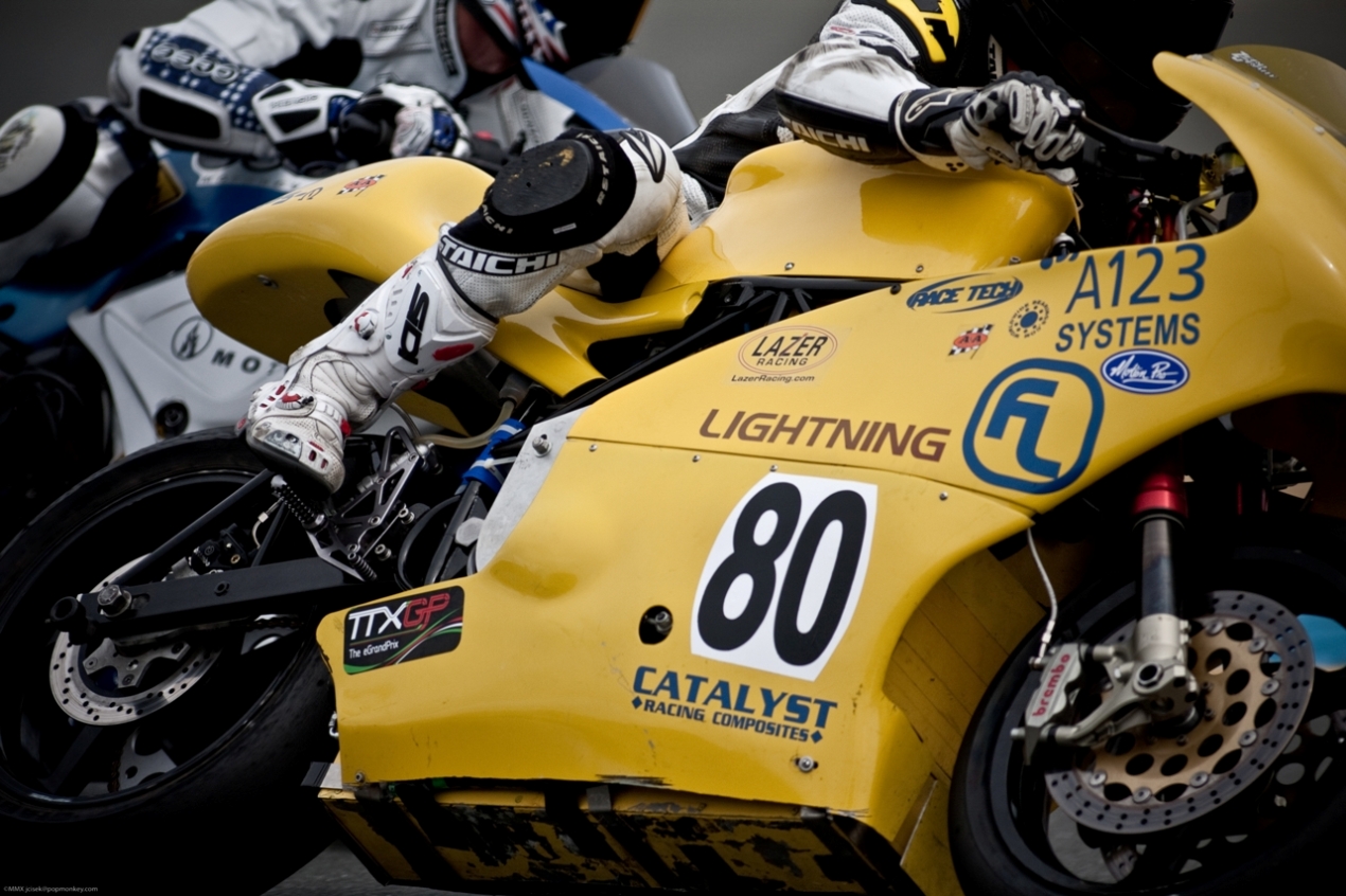 A123 Systems signs in as sponsor of 2011 TTXGP electric motorcycle