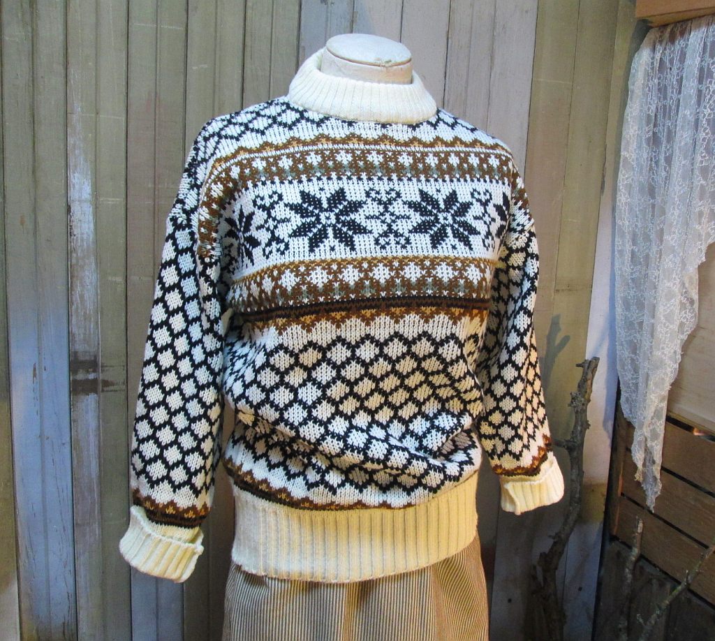 funkoma vintage*the recycled life: Sweater Weather is on the way, but ...