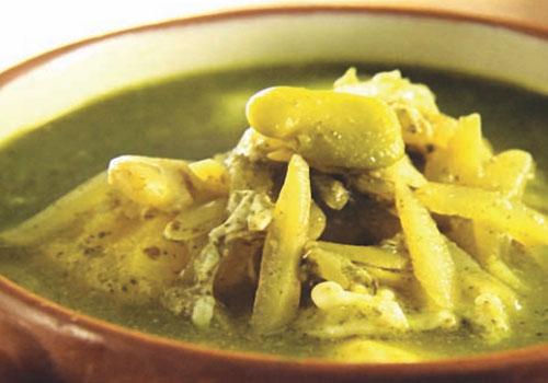 Chupe verde con habas