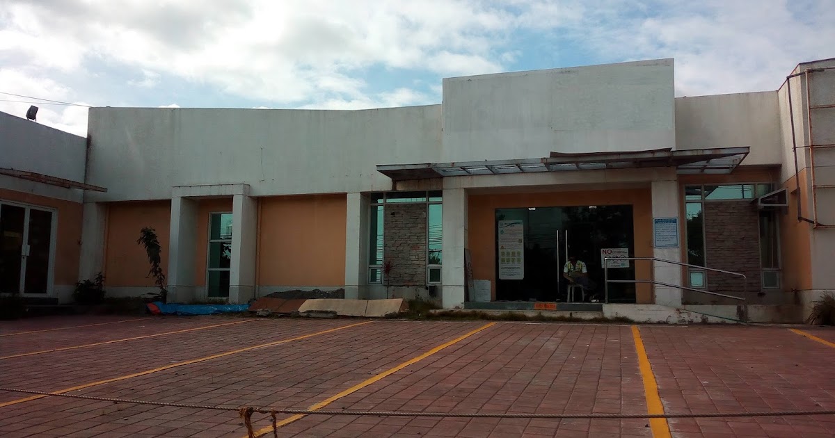 COMMERCIAL PROPERTIES FOR RENT and FOR SALE COMMERCIAL SPACE FOR RENT IN STA. ROSA LAGUNA NEAR EK