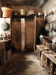 Chinatown Heritage Museum - kitchen and toilets